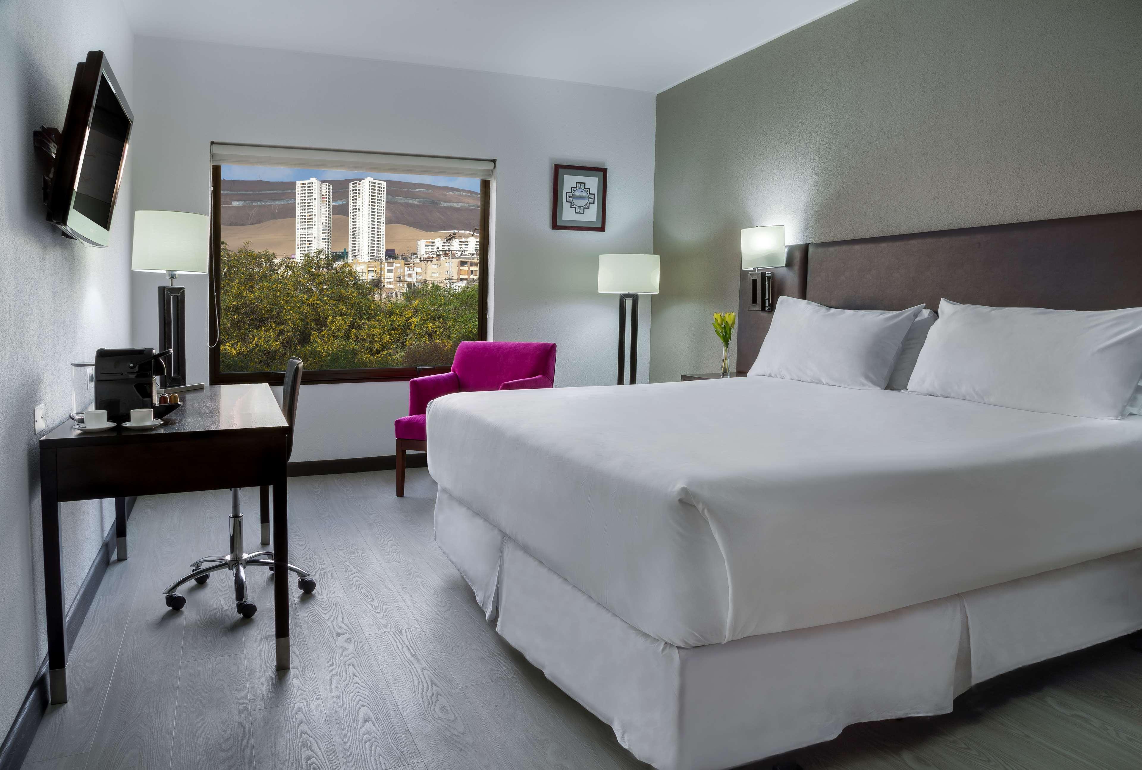 Nh Iquique Costa Hotel Eksteriør billede