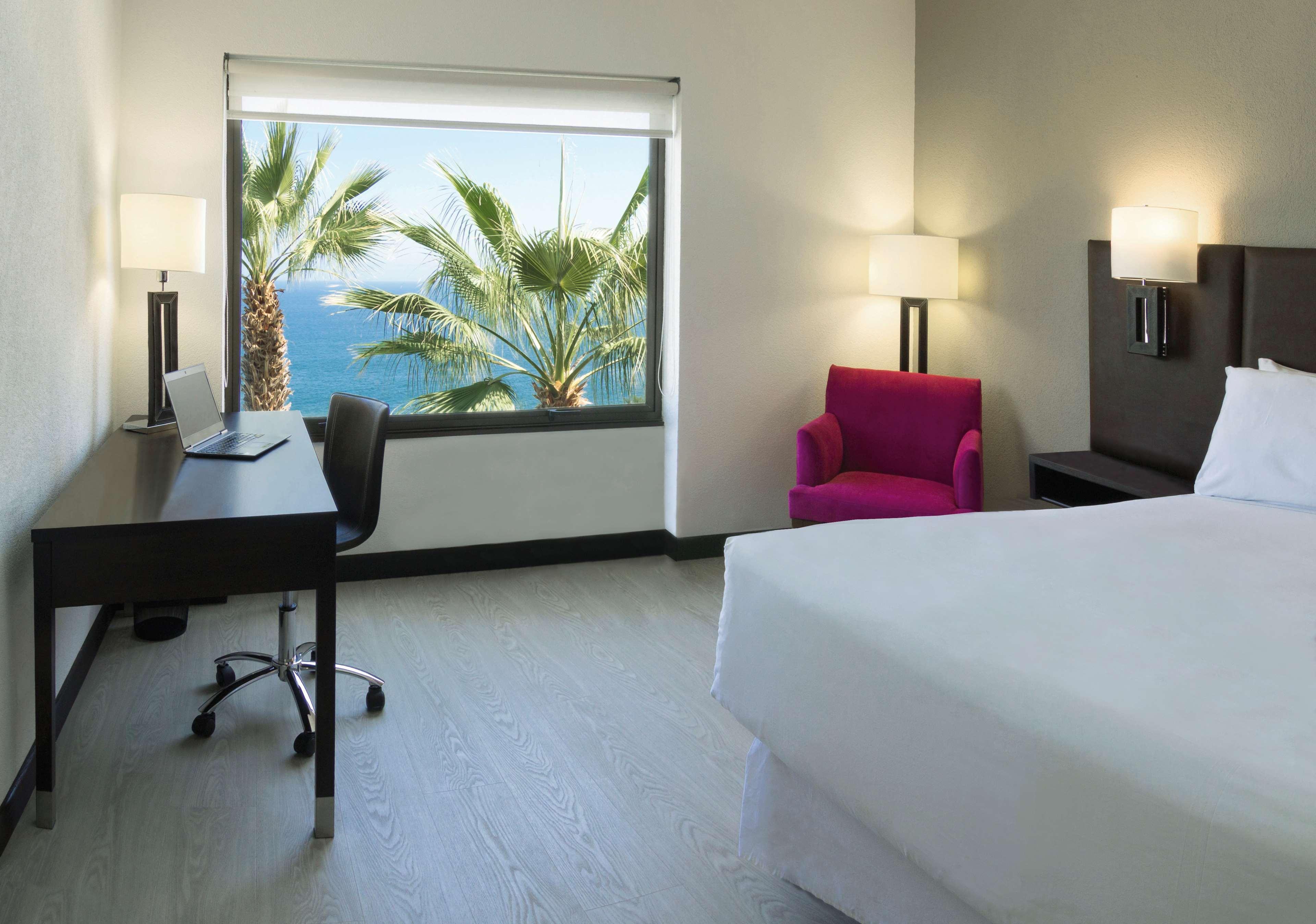 Nh Iquique Costa Hotel Eksteriør billede